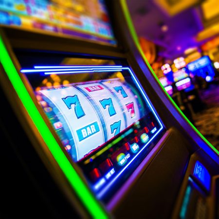 Slot machines banned in Prague according to Czech regulator