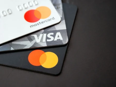 UKGC Investigates Mastercard and Visa Over Illegal Gambling Risks