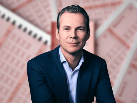 Arjan Blok Calls for Urgent Crackdown on Illegal Gambling at Gaming in Holland 2025