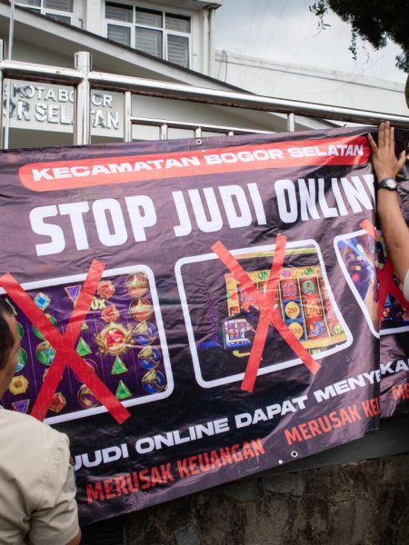 Indonesia Reports 5.7M Cases Amid Ongoing Gambling Ads