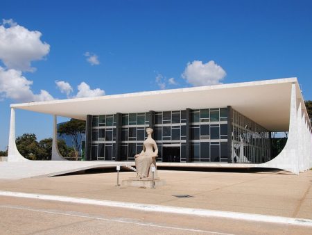 Brazil’s Supreme Court Pauses Social Program Blocks on Betting Platforms