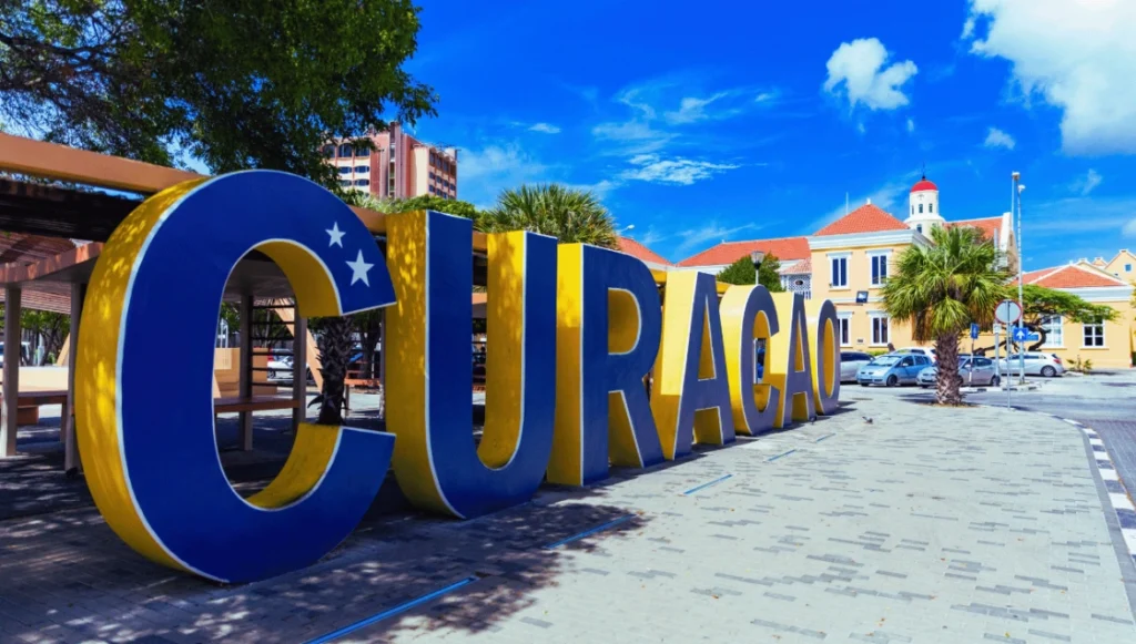 The gaming regulator of Curaçao is pressing the government for clarity amid uncertainty over its operations.