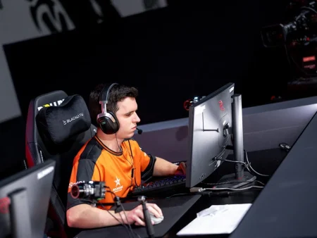 Valve Bans Skin Gambling Sponsors and Case Opening Platforms from CS2 Tournaments