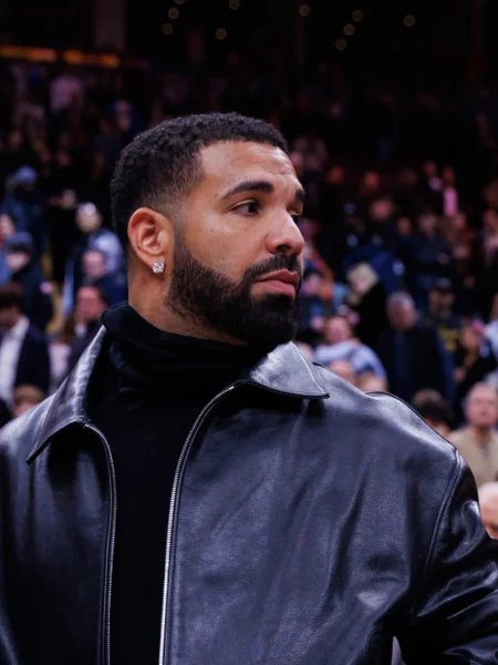 Drake and Adin Ross Face Class Action Over Alleged Use of Casino Funds to Boost Streams