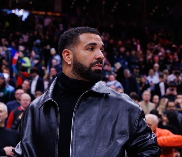 Drake and Adin Ross Face Class Action Over Alleged Use of Casino Funds to Boost Streams