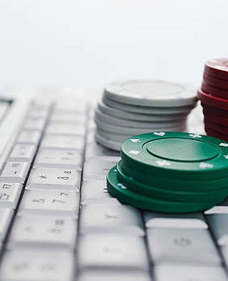 Tennessee AG Cracks Down on 38 Online Sweepstakes Casinos