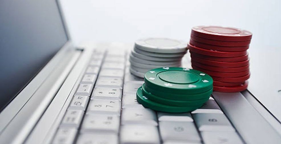 Tennessee AG Cracks Down on 38 Online Sweepstakes Casinos