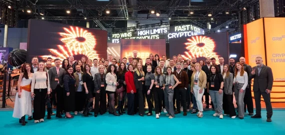 Champions Club of GR8 Tech Set to Shine in Dubai